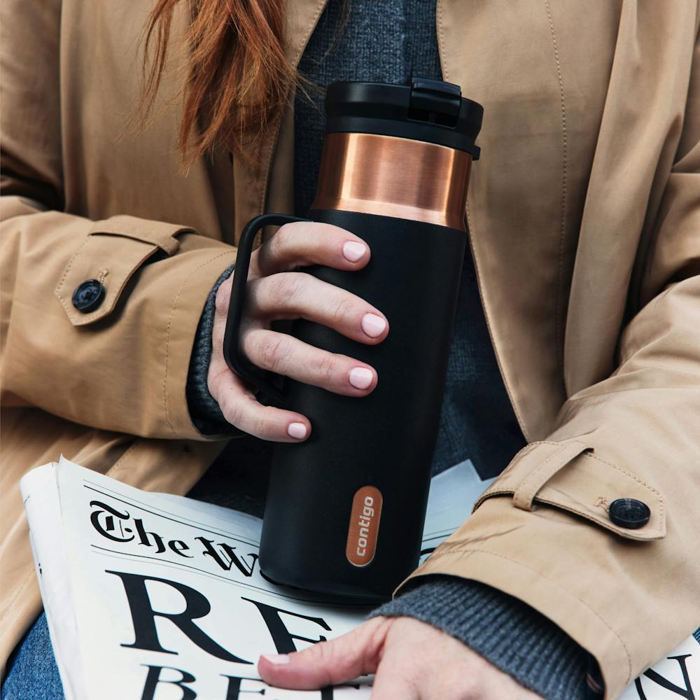 20 oz SnapSeal™ Bottle w/Handle - Wild Indigo Champagne
